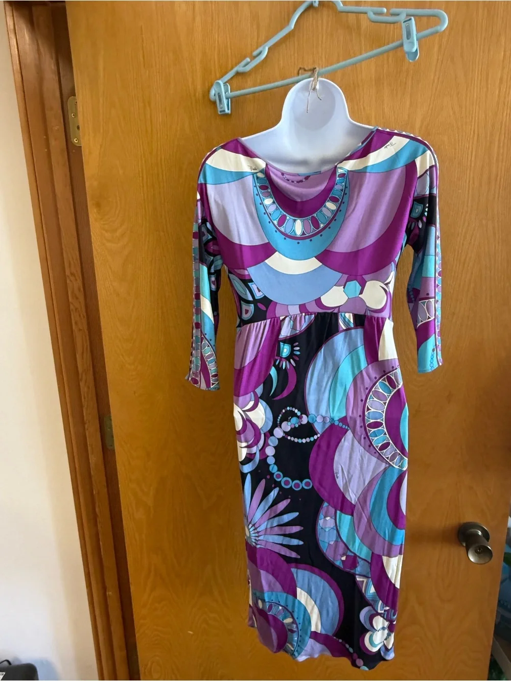 Emilio Pucci 100% Silk Psychedelic Purple & Teal Floral-Print Wrap Midi Dress - Picture 2 of 7